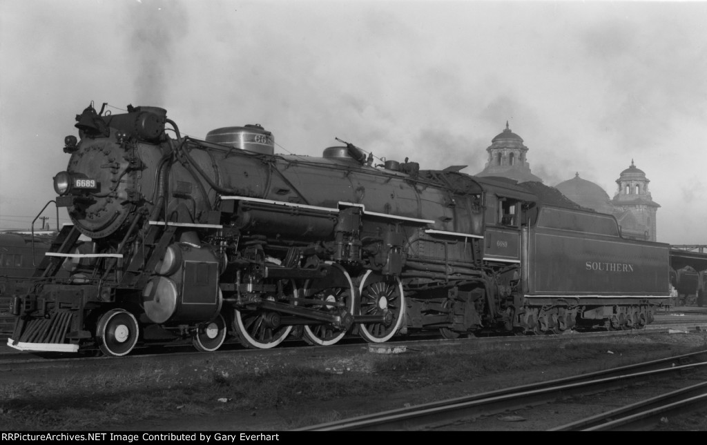 SOU 4-6-2 #6689 - Southern Rwy